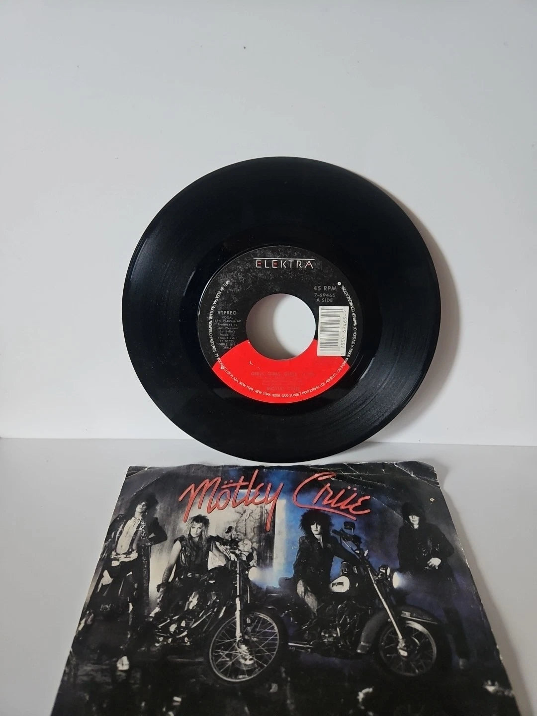 MOTLEY CRUE Girls Girls Girls/Sumthin' For Nuthin' 7-69465 Elektra 45 RPM Sleeve