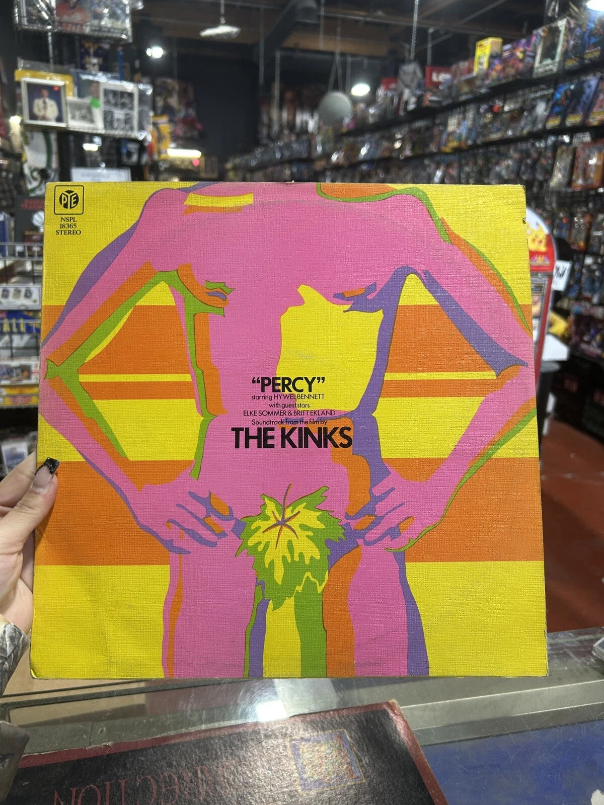 THE KINKS LP PERCY Pye Records NSPL 18365 1973 UK Pressing Textured Cover vg+