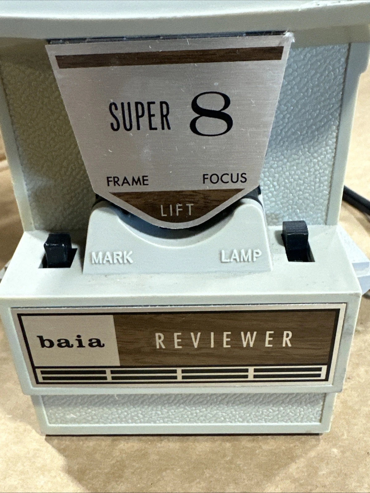 Baia Reviewer II Super 8 Console Tabletop Movie Film Viewer Editor for Super 8
