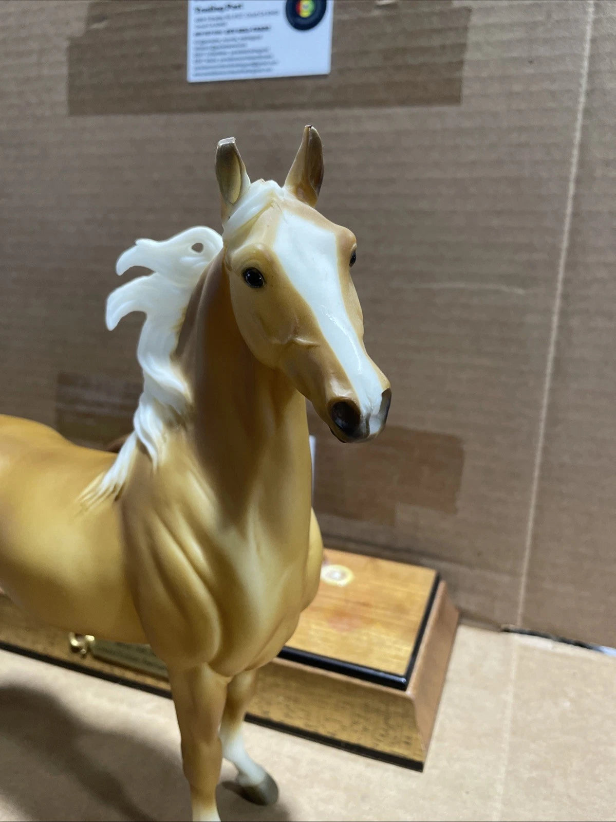 Breyer 50th Anniversary Mantlepiece Clock With #571 Palomino Saddlebred Stallion