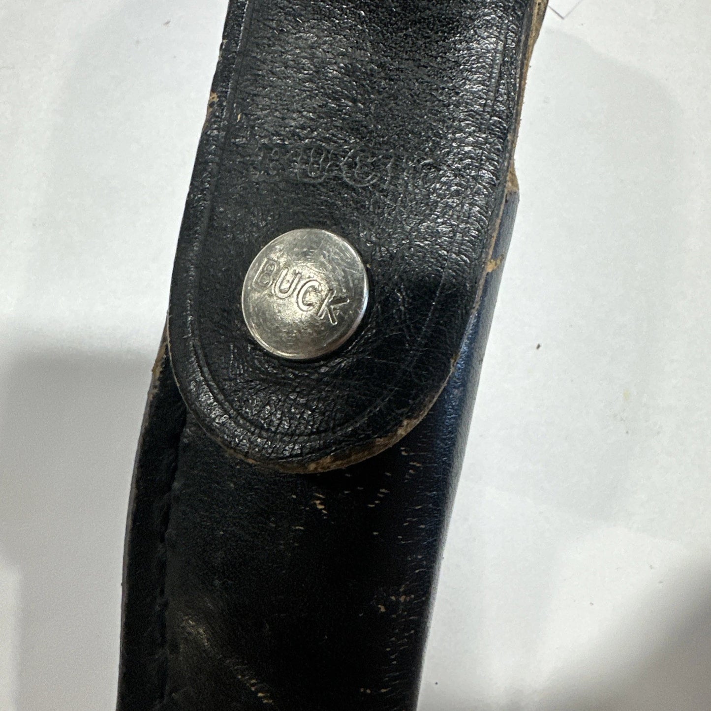 VINTAGE BUCK 105 PATHFINDER KNIFE 1990 With Original LEATHER SHEATH