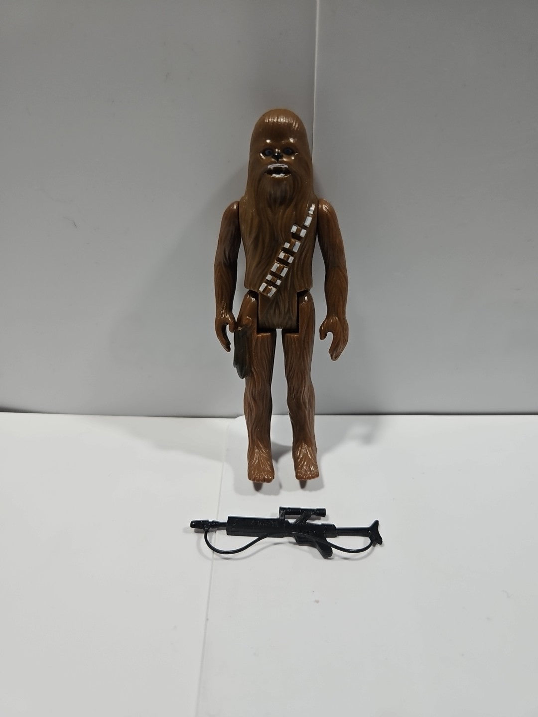 1977 Vintage Star Wars Chewbacca Action Figure Complete With Original Bowcaster