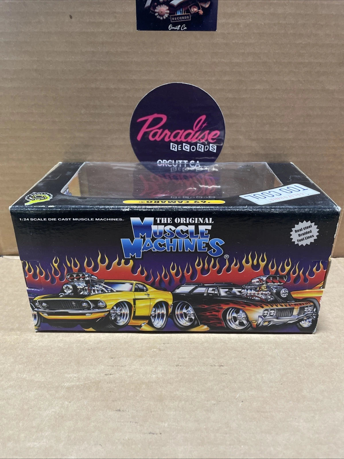 1/24 Muscle Machines 1969 Camaro Red with White Stripes 2003 Funline Merchandise