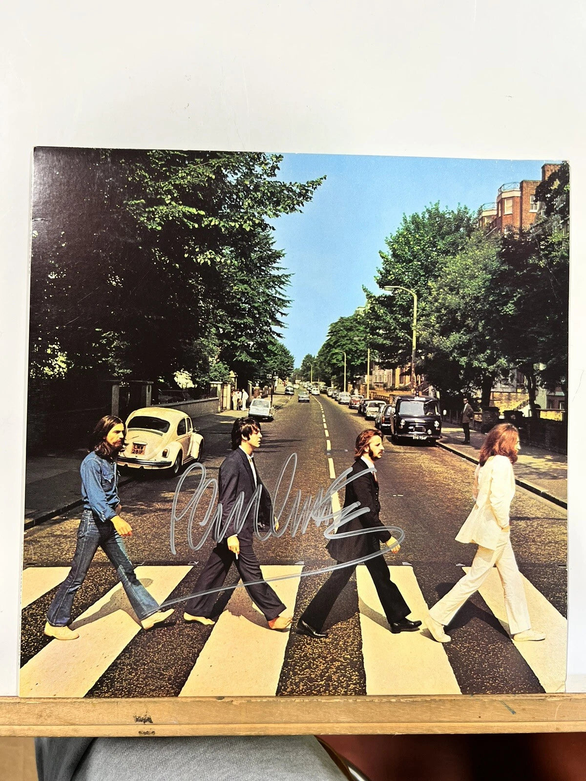 Signed Paul McCartney Abbey Road Autograph Vinyl Record With Setlist 2005