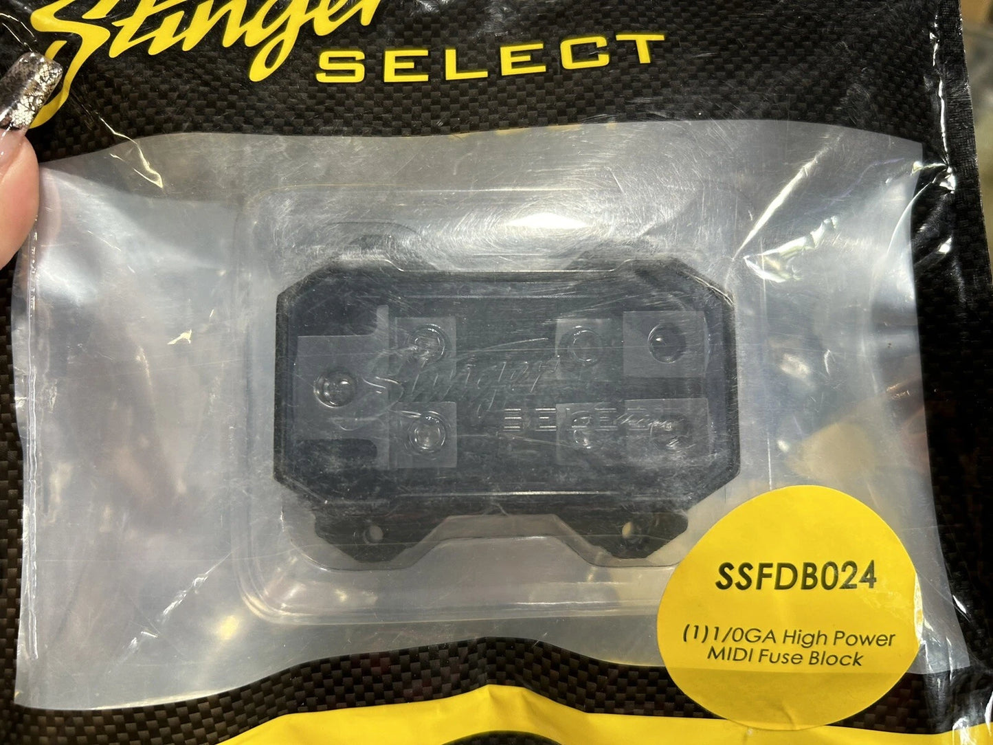 Stinger Select 0 to 4 Gauge AWG Car MIDI Power Fused Distribution Block SSFDB024