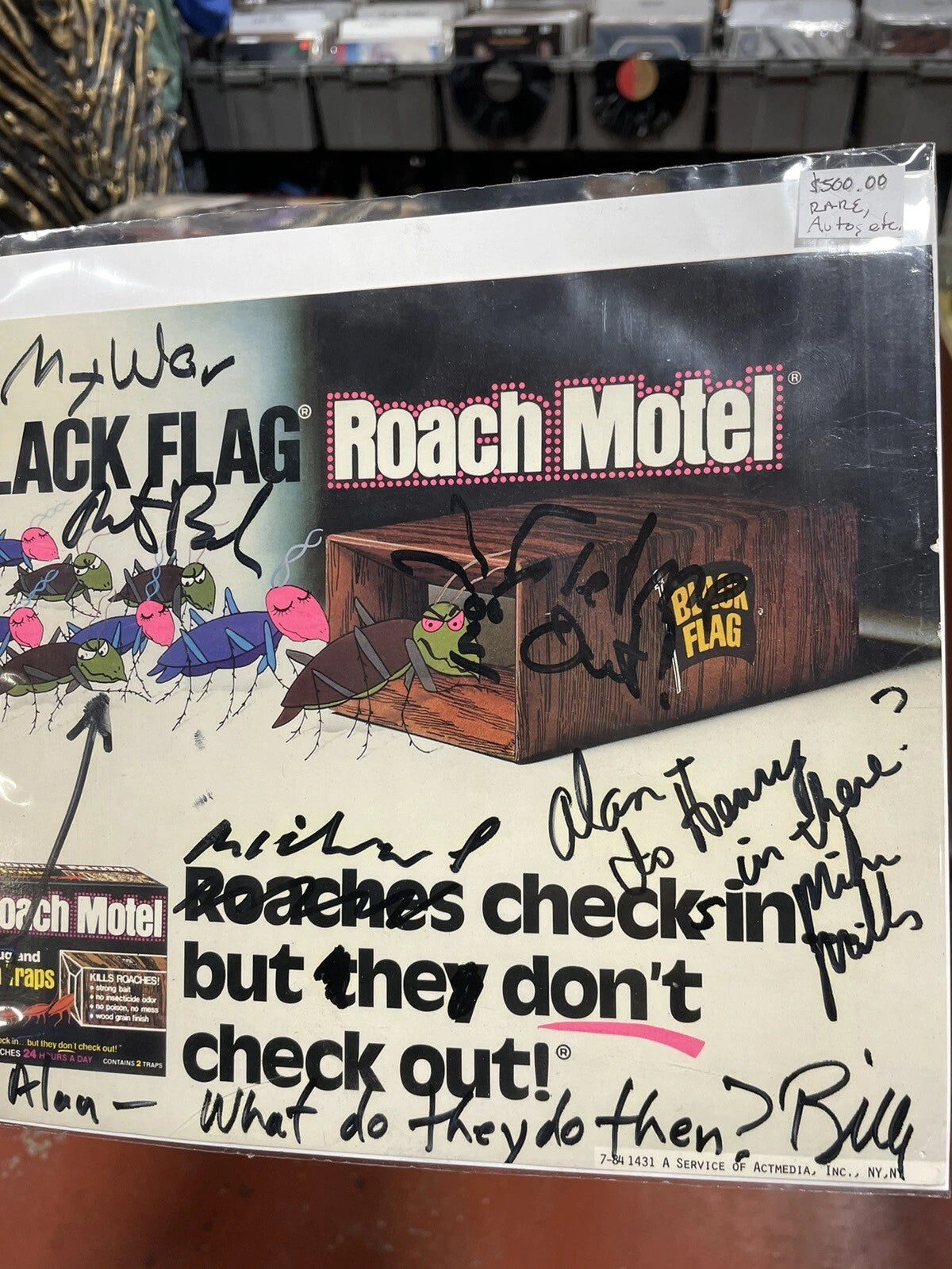Black Flag Hardcore Punk Legend ....Roach Motel Signed