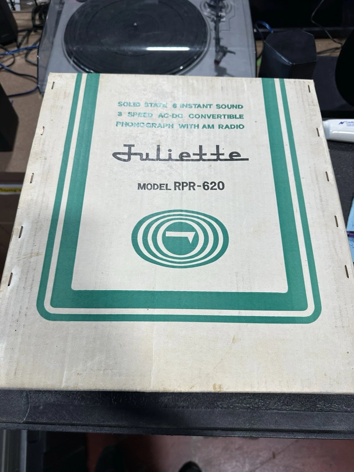 Juliette rpr-620 AM RADIO PHONOGRAPH super rare and nice shape