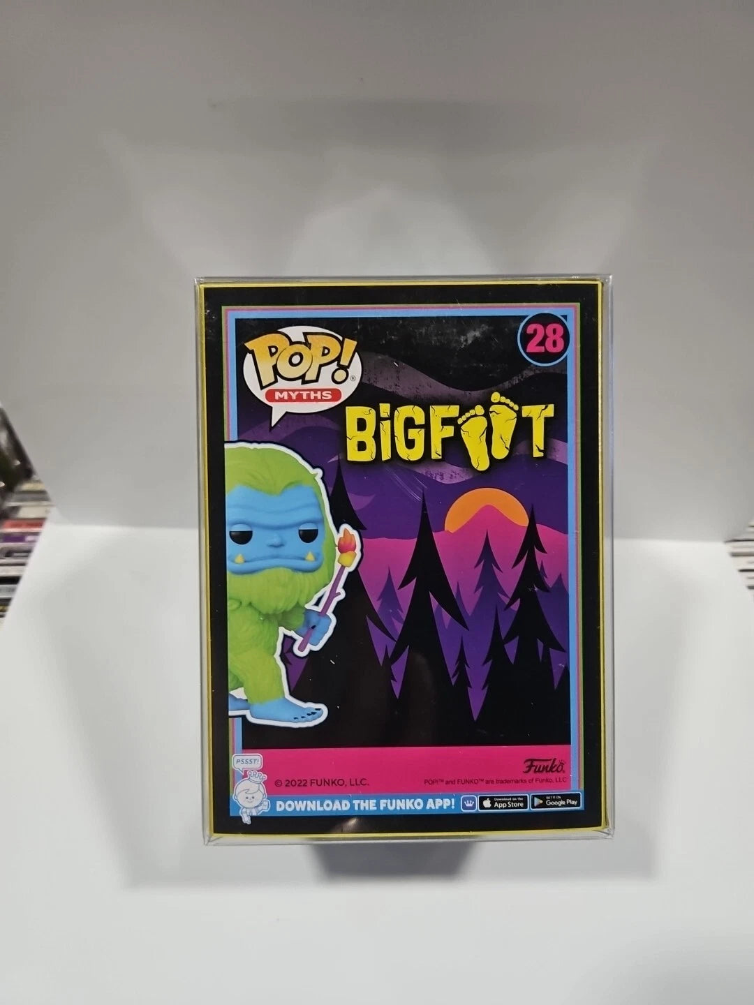 Funko Pop! Bigfoot (Marshmallow) #28 #16 Funko HQ Exclusive - LE Blacklight
