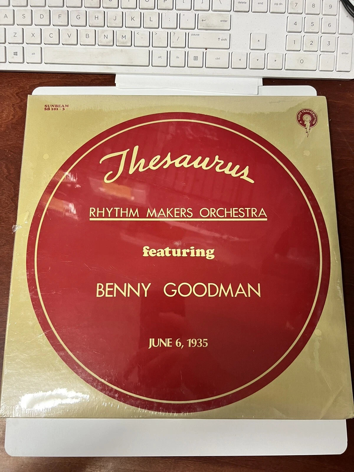 BENNY GOODMAN Thesaurus Rhythm Makers 1935 Vol 1 Gene Krupa Pee Wee Erwin LP