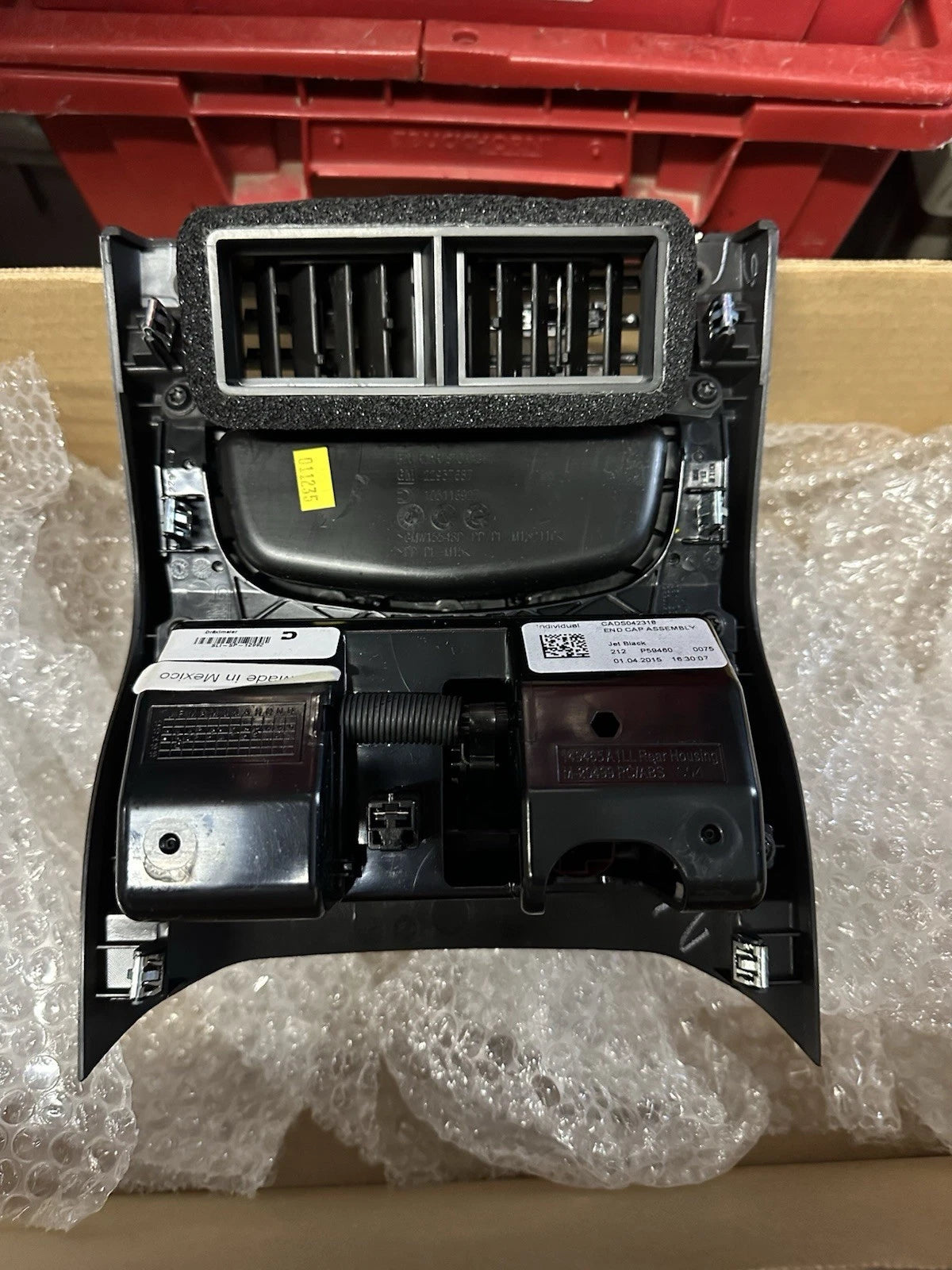 23137925 Genuine Center Console For 2014 Cadillac CTS Free Shipping