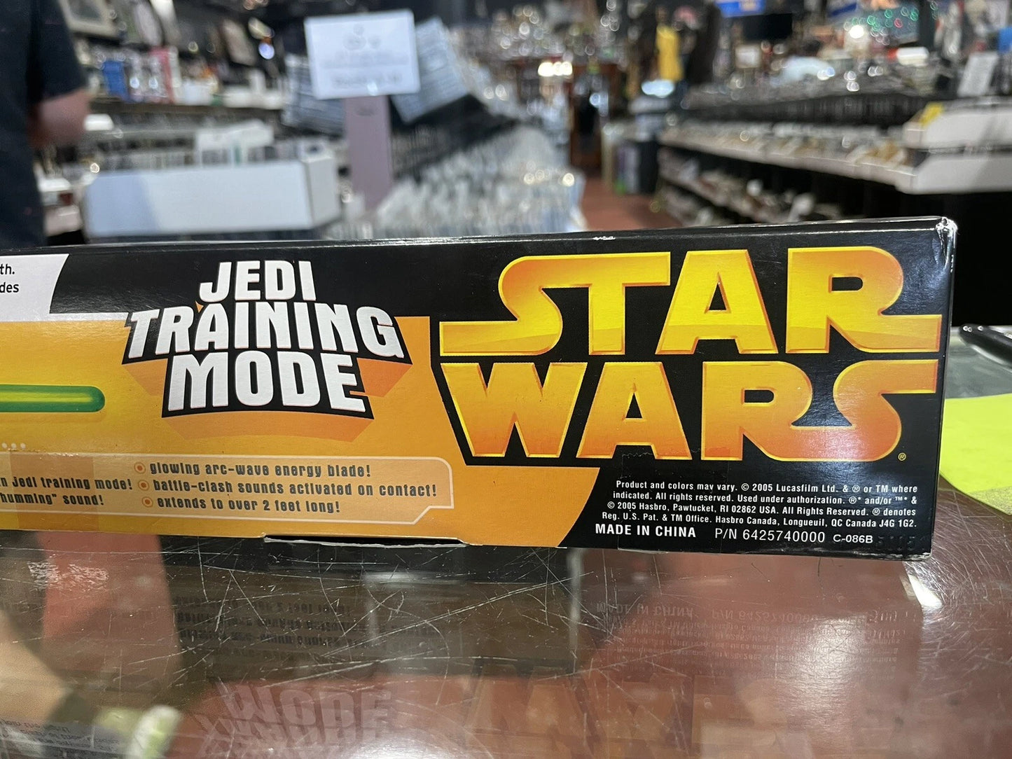 2005 Star Wars Revenge of the Sith Yoda Electronic Lightsaber