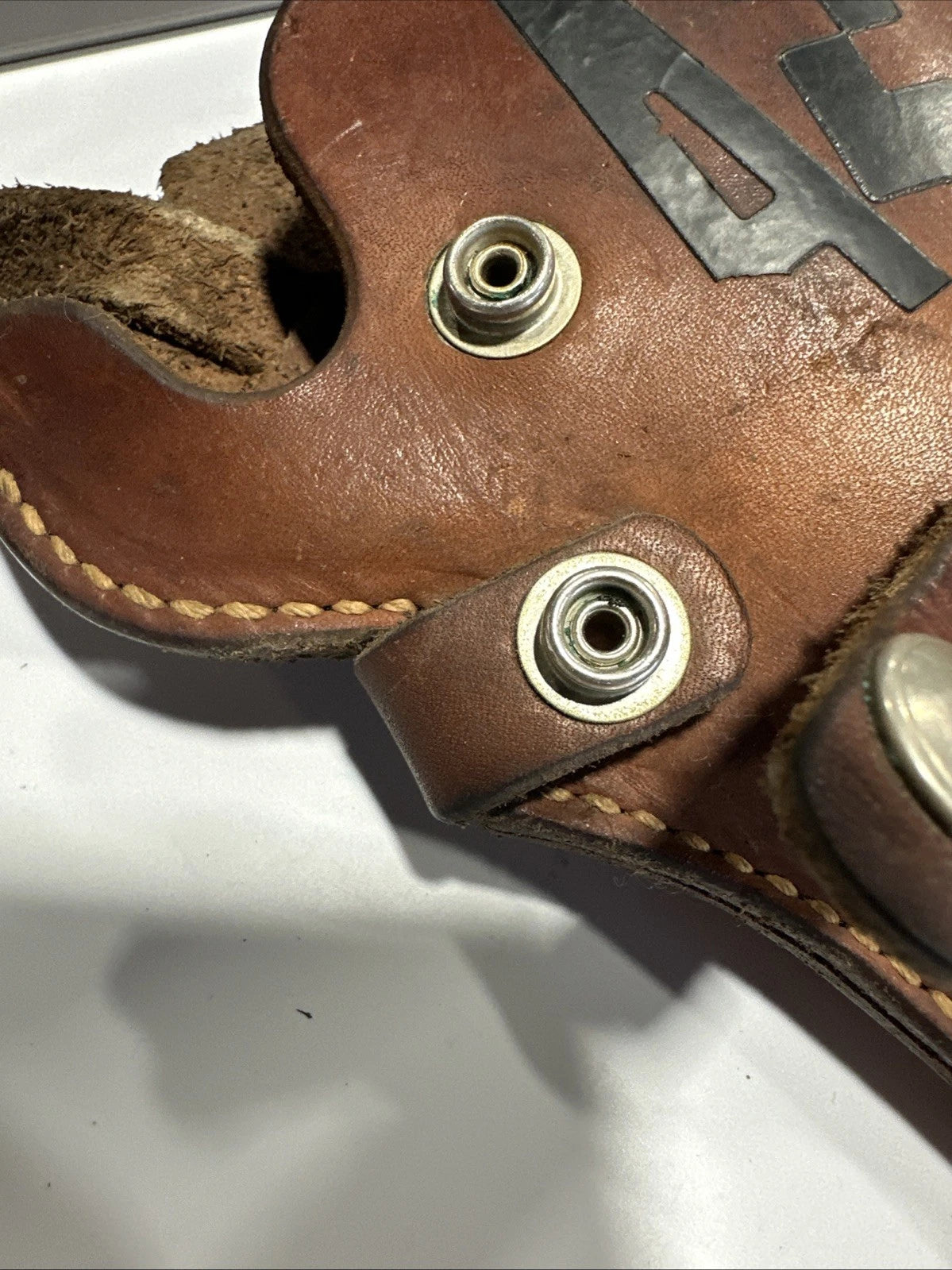 HUNTER MODEL 1100P 42 BROWN LEATHER REVOLVER HOLSTER w/ Custom Leather Work