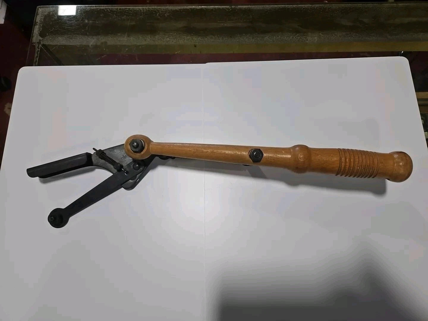 Vintage Handheld Clay Pigeon Thrower