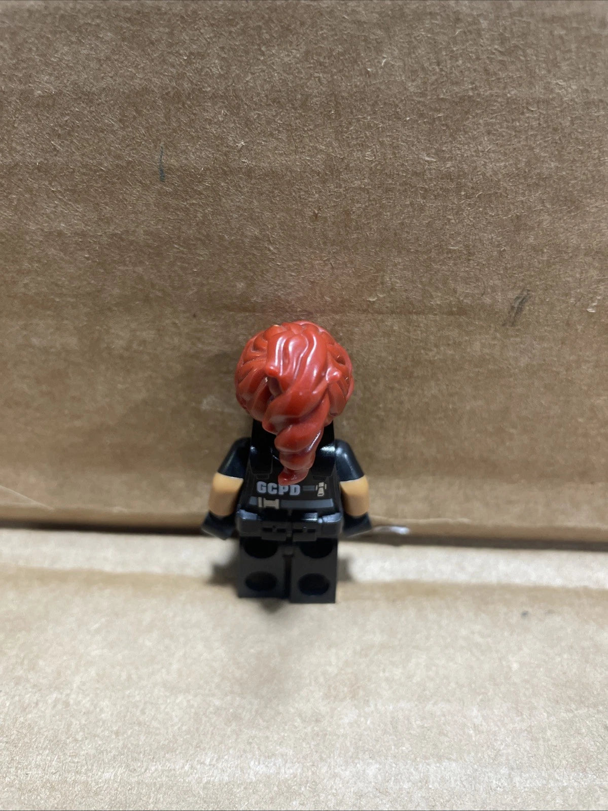 Lego DC Super Heroes Barbara Gordon SWAT Vest Minifigure 70908