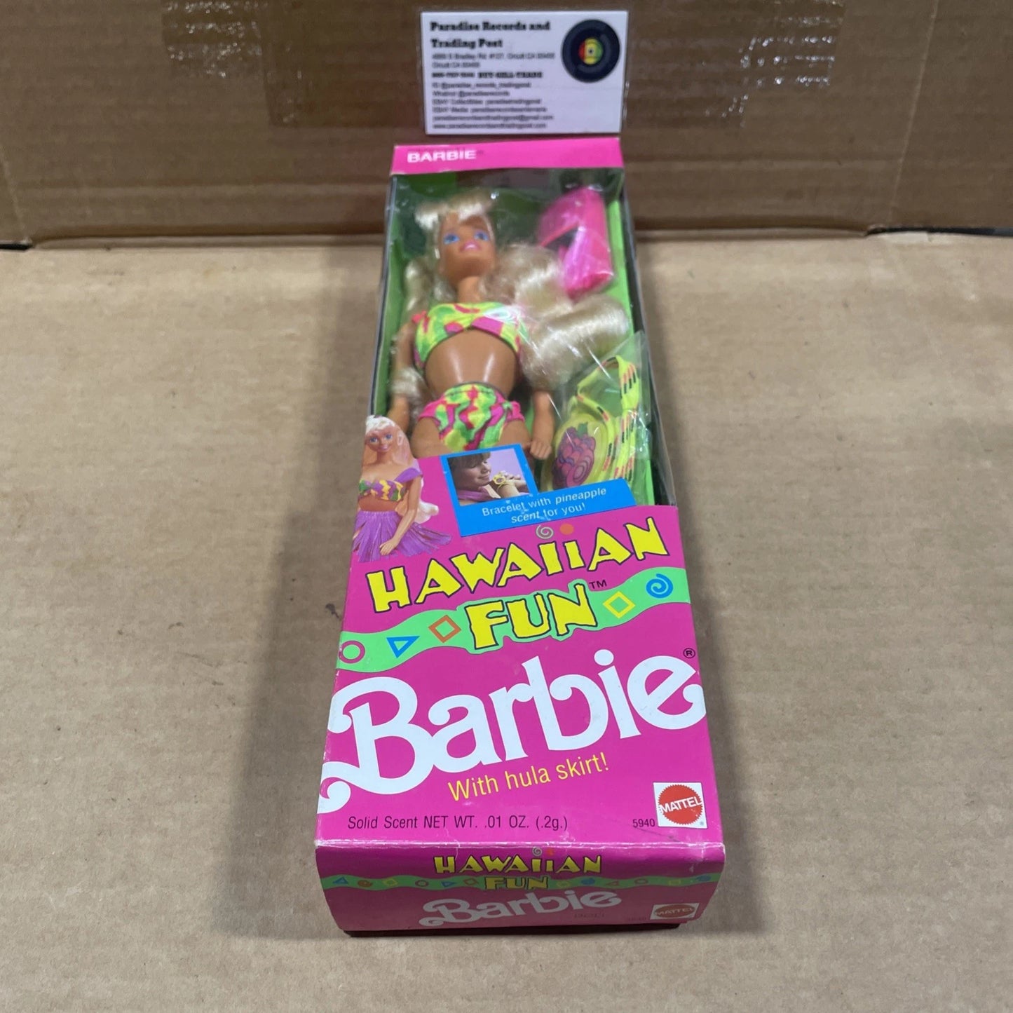 1990 Hawaiian Fun Barbie w/Hula Skirt & Pineapple Scent Bracelet New In Box HTF