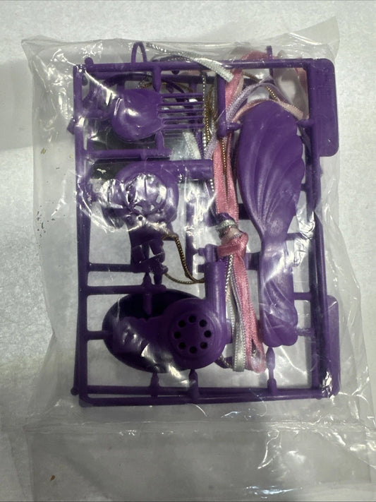 1986 SUPER HAIR BARBIE SET Accessory Pack Never Used Clips Brush Mirror