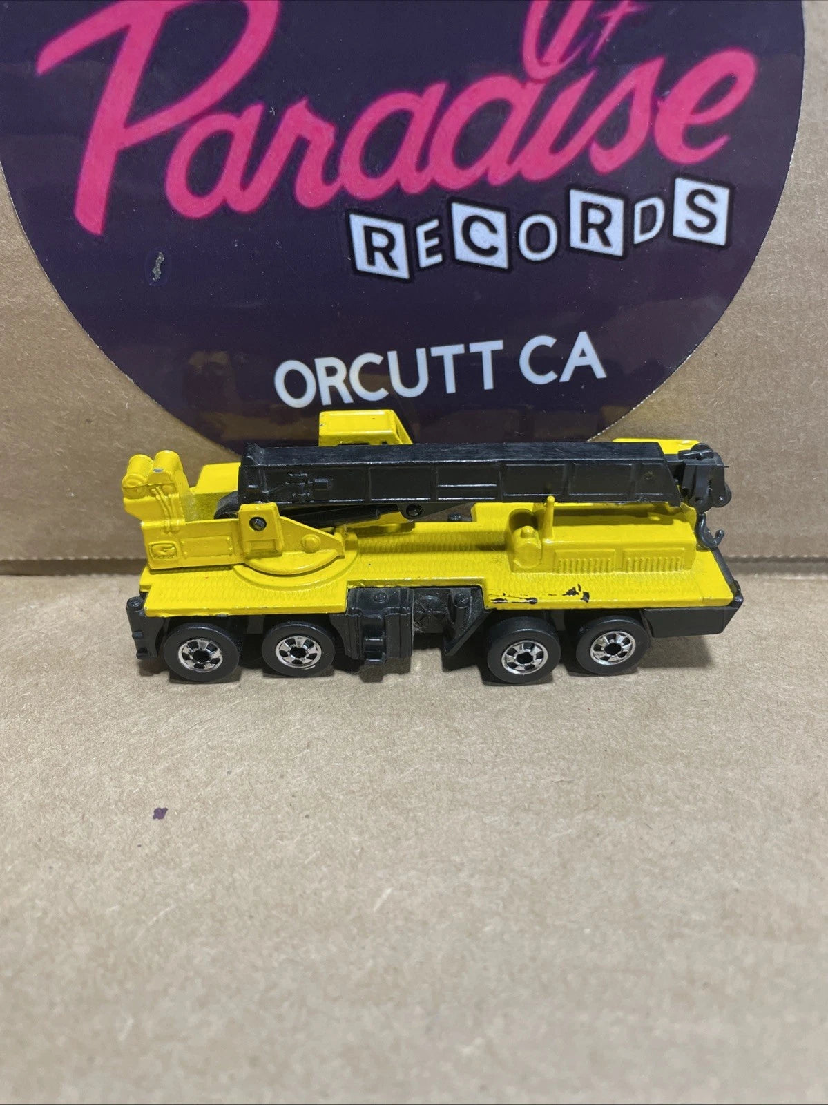 Vintage Hot Wheels 1981 Construction Crane Truck Yellow Mattel Diecast Malaysia