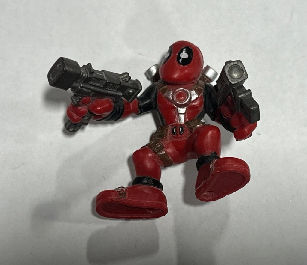 Marvel Super Hero Squad Deadpool Figure Dual Pistols Hasbro - Rare