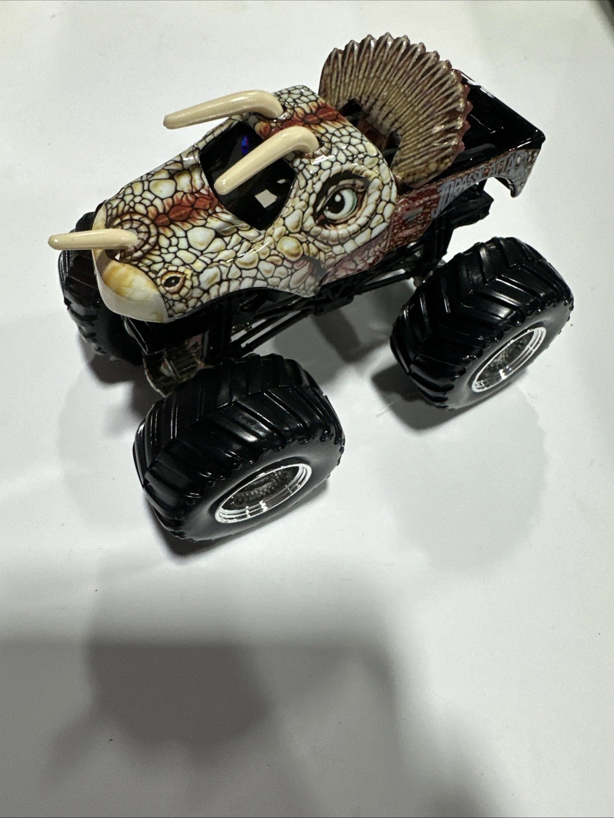 VTG Grave Digger HOT WHEELS MONSTER JAM Carrying Case Box with 11 Trucks Lot #1
