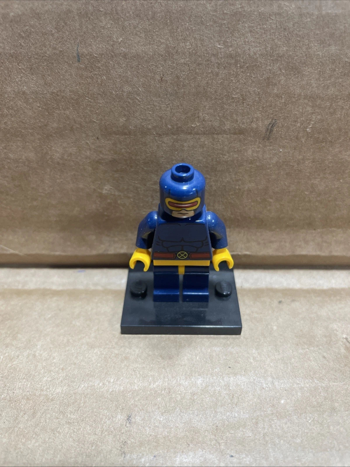 LEGO SUPER HEROES X-men Marvel Cyclops Dark Blue Outfit Mini Figure Only