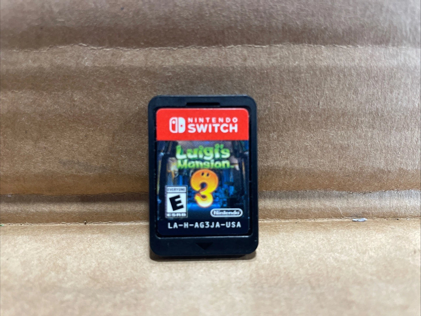 Luigi's Mansion 3 Standard Edition - Nintendo Switch Only The Cartridge