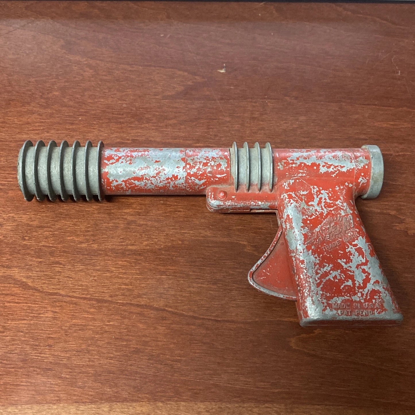 Vintage ATOM Cap (made in USA) Die Cast 1950s