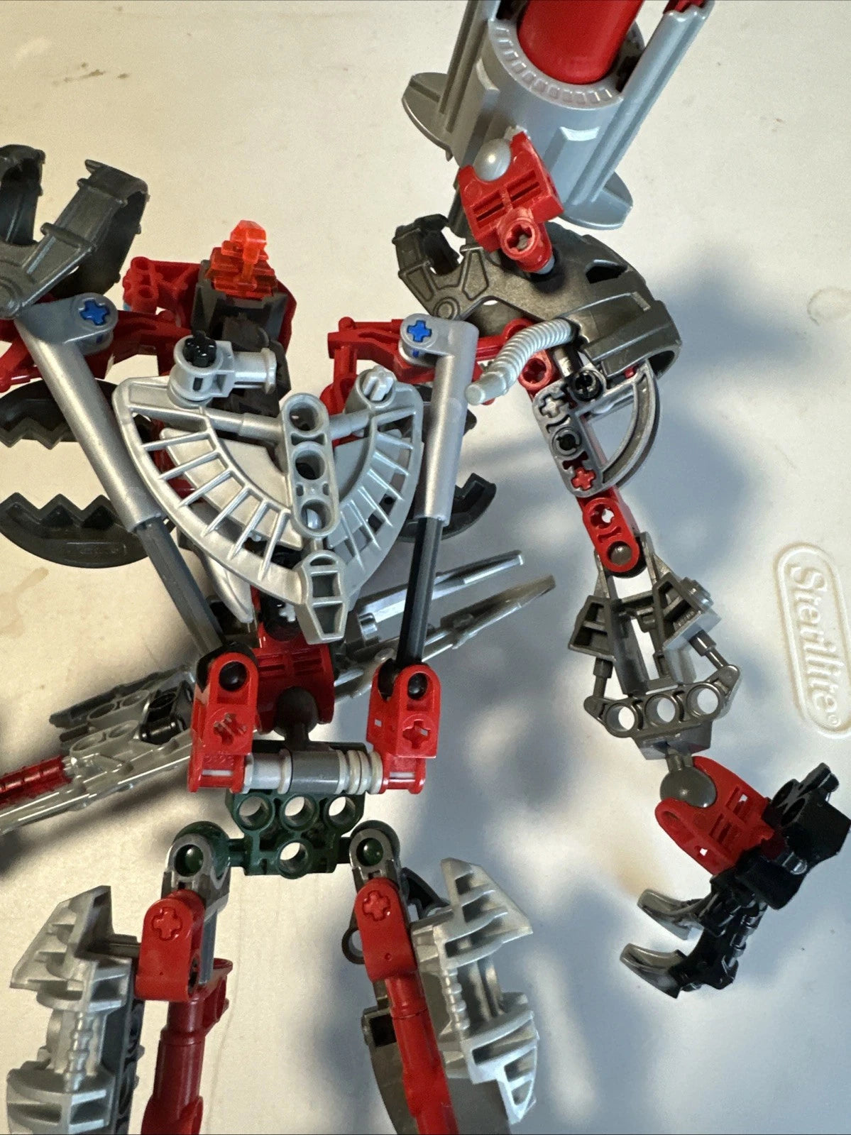 Lego Bionicle Maxilos and Spinax (8924) 96% Complete w/ Instructions