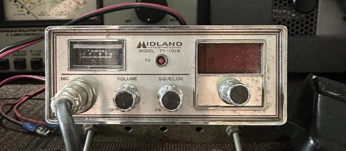Vintage Midland 77-101B CB Radio 40 Channel Transceiver