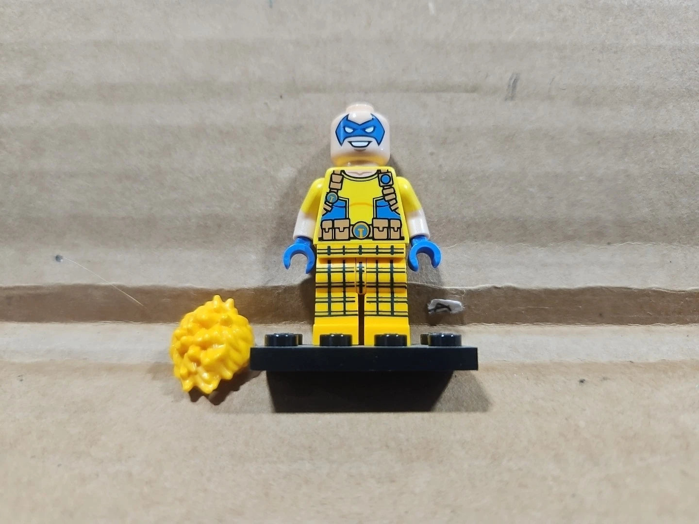 Lego DC Super Heroes Trickster Minifigure SH210