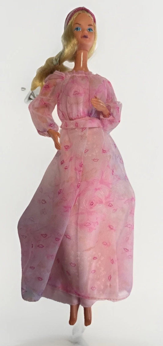 Vintage Barbie KISSING Barbie The Doll Who Kisses 1978 Mattel Works 3