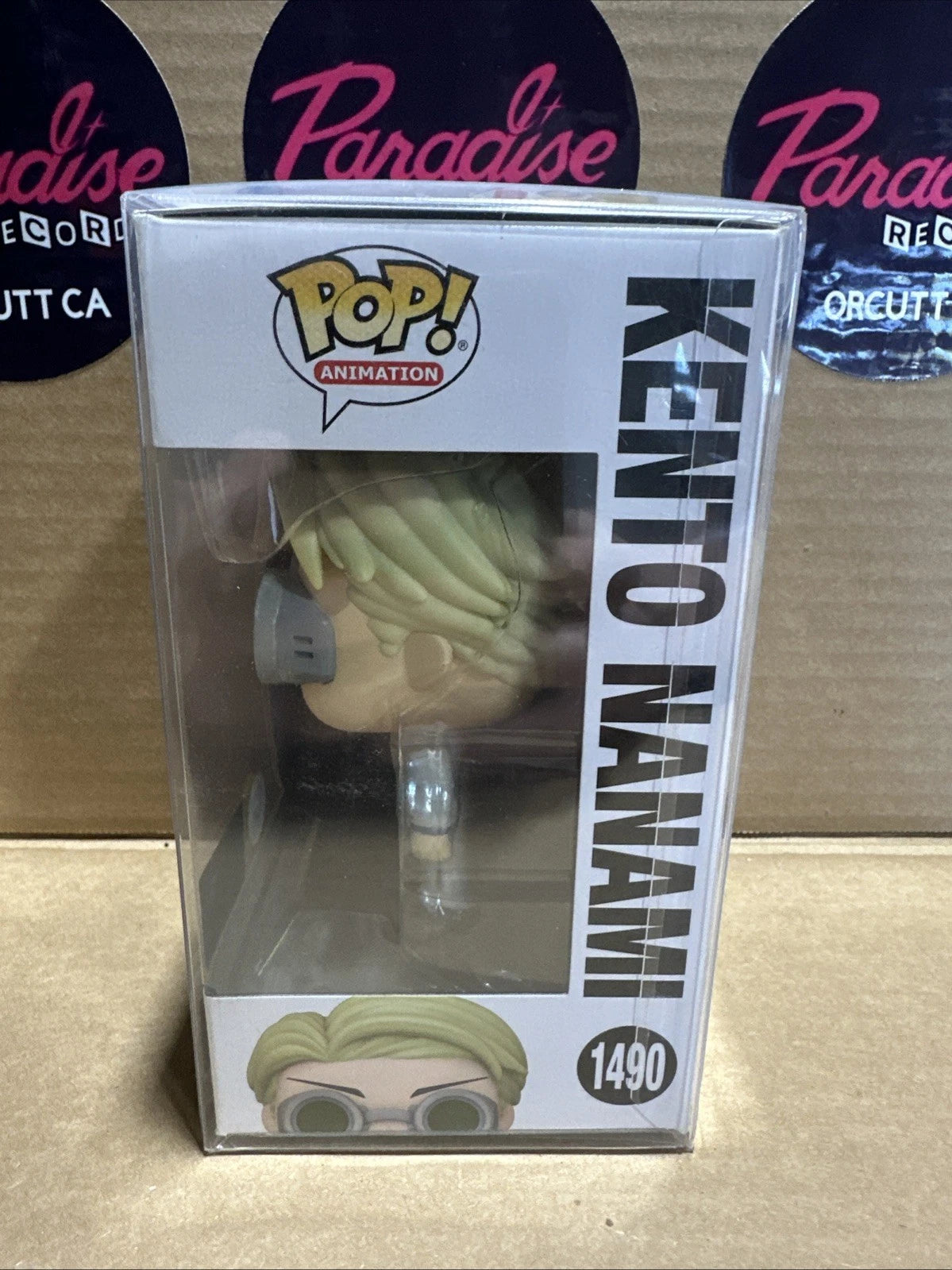 Funko Pop! Vinyl: Jujutsu Kaisen - Kento Nanami (Glow) EE Exclusive