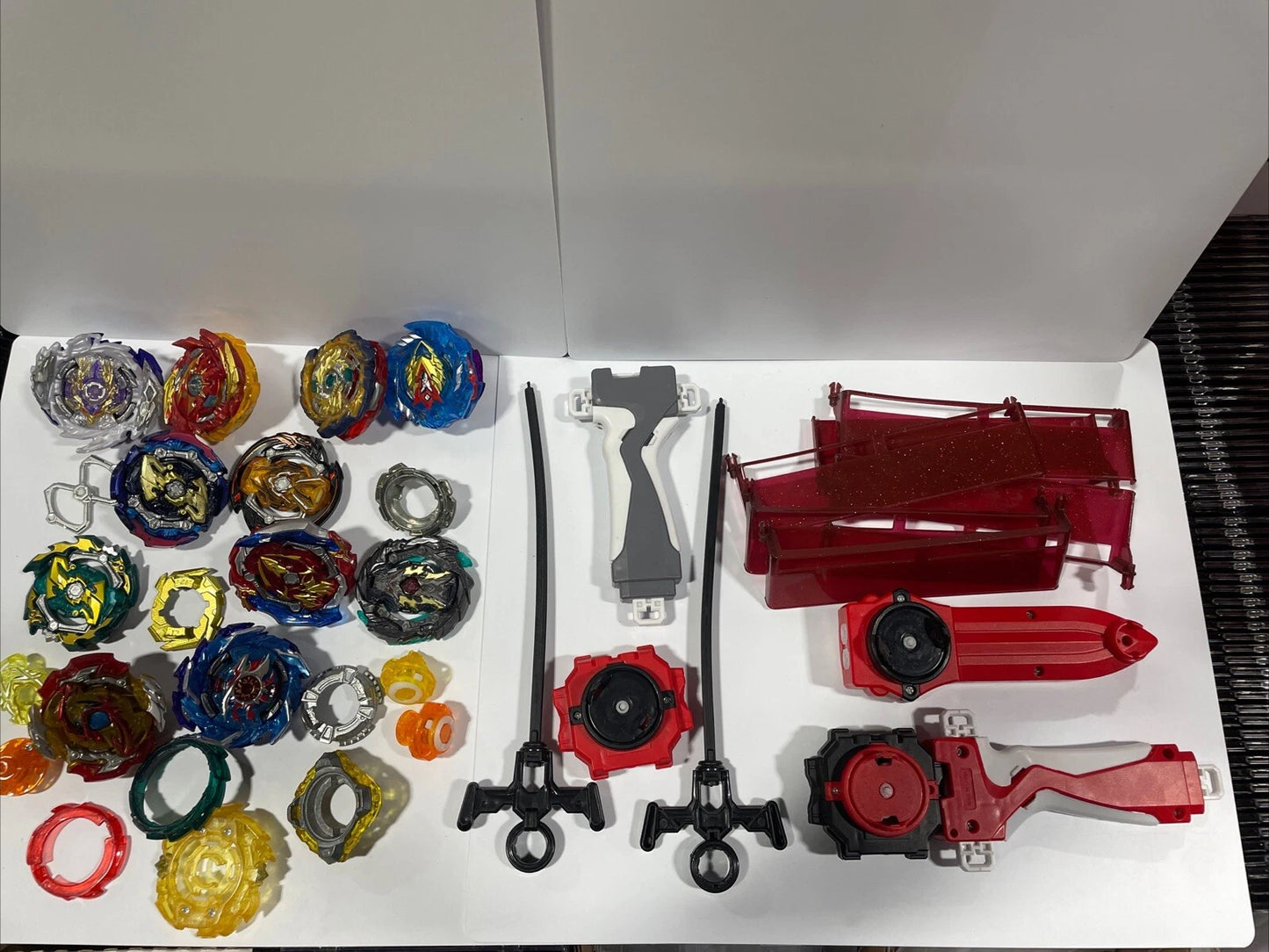 Beyblade Style With Interchangeable Parts Launcher Rip Cord Lot Of 11