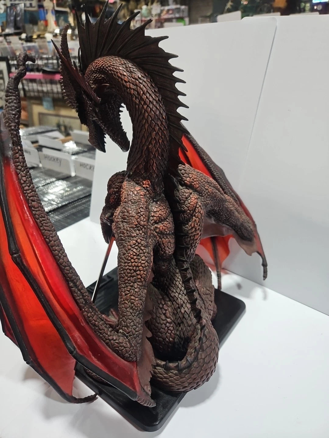 Dungeons & Dragons Icons Colossal Red Dragon Figure Limited Edition 2006 D&D