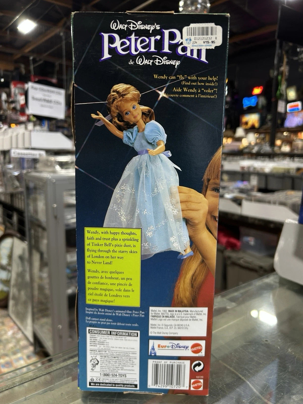 Walt Disney's Peter Pan Flying Wendy Doll Mattel Disney Exclusive 1993
