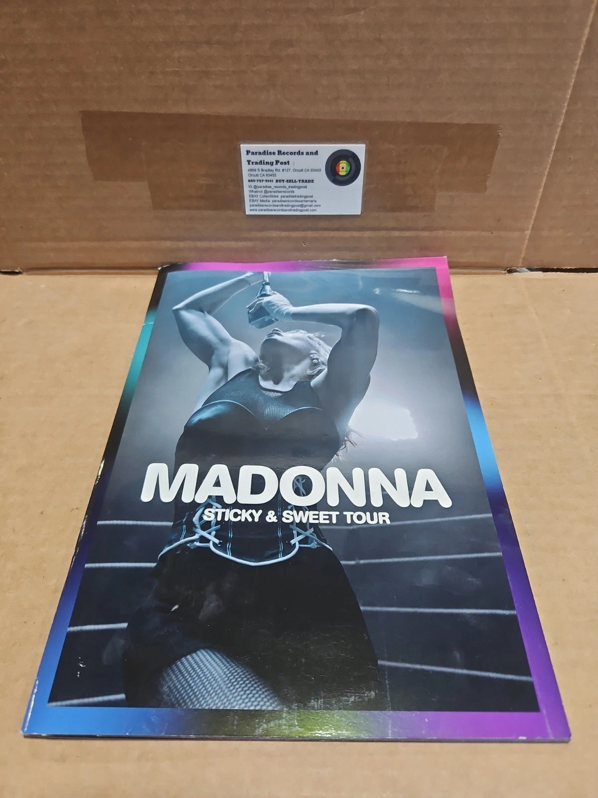 Madonna Sticky & Sweet World Tour 2008-2009 Program Concert Book Hard Candy
