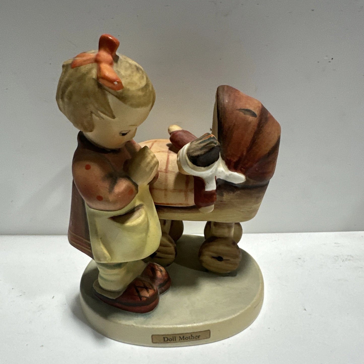 Goebel Hummel Figurine "Doll Mother" 4.25" Tall #67 TMK-3