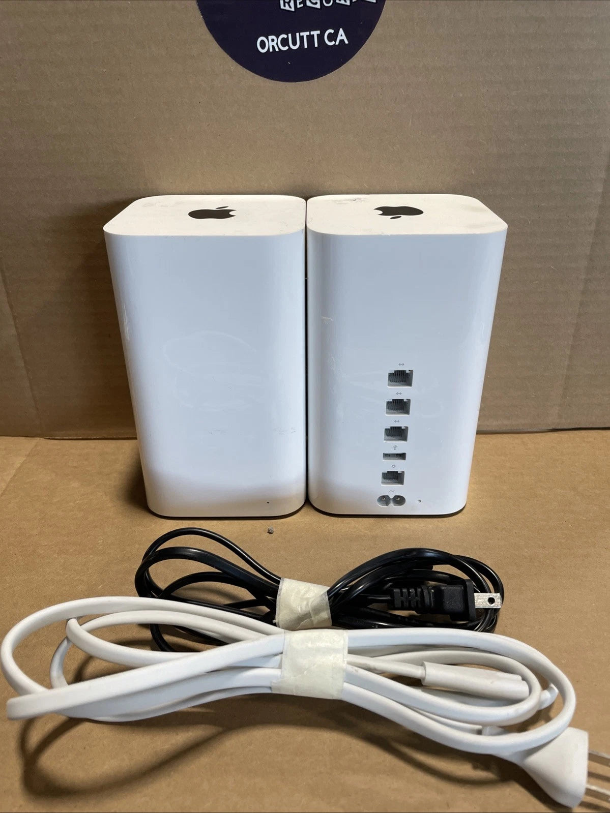 Apple A1521 AirPort Extreme Base Station Wireless Router Lot 2 Base Station