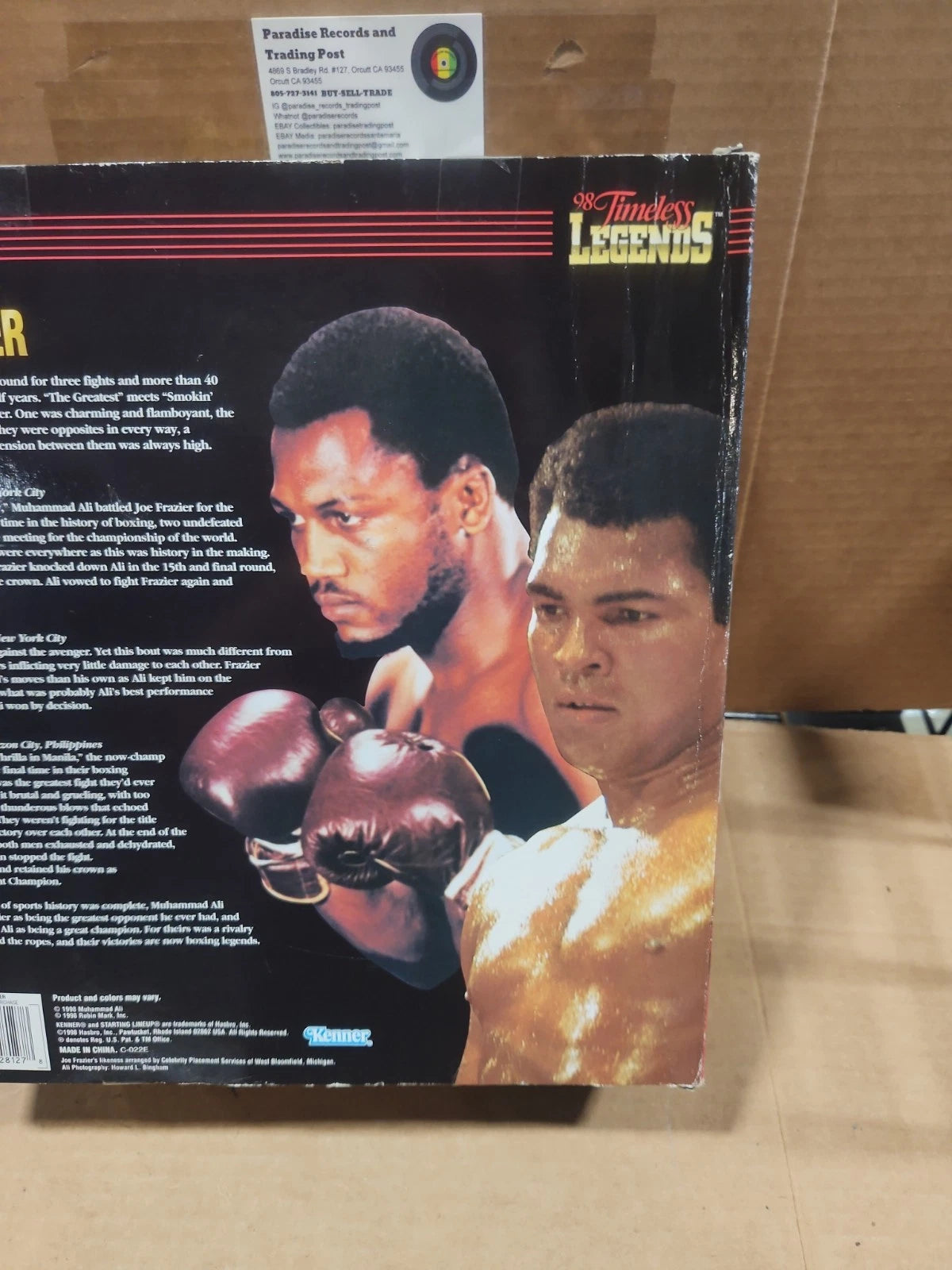 "Ali vs Frazier" Starting Lineup Timeless Legends 1998 Edition 12"