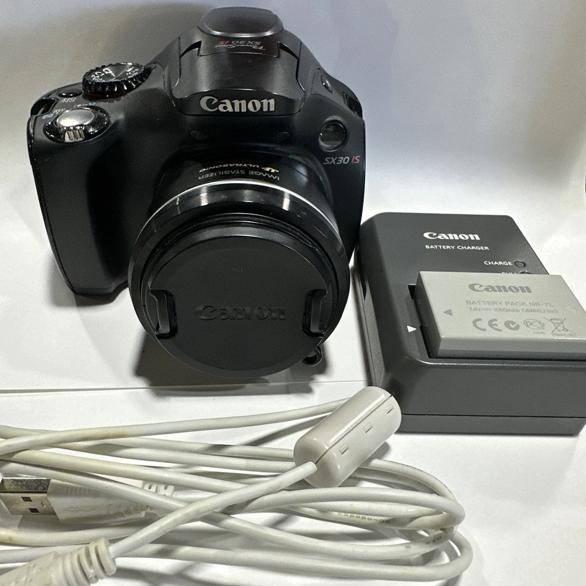 Canon PowerShot SX30 IS 14.1MP Digital Camera - Black Tested Working