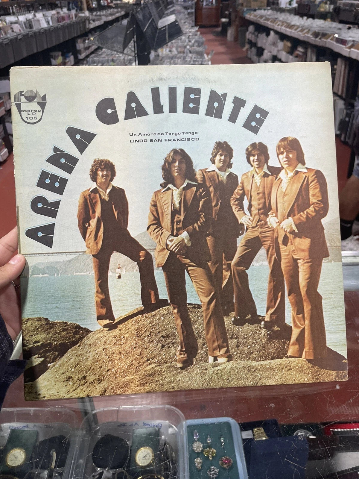 Arena Caliente Y Sus Exitos Stereo LP-105