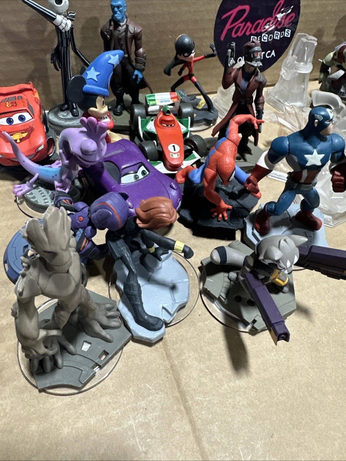 Disney Infinity Bundle lot Of Figures 32