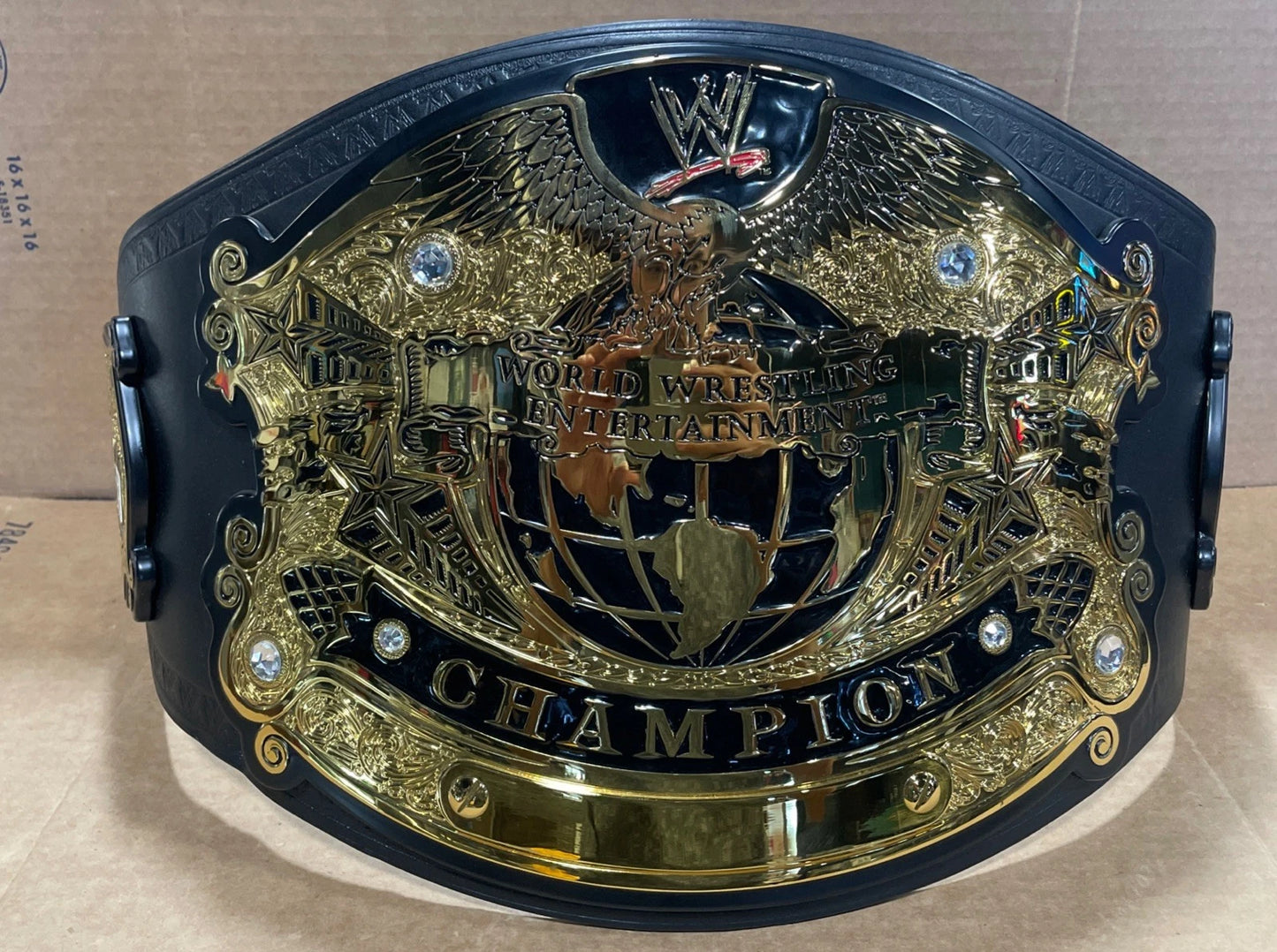 WWE Shop Official Undisputed Championship Replica W Bag Belt Version 2