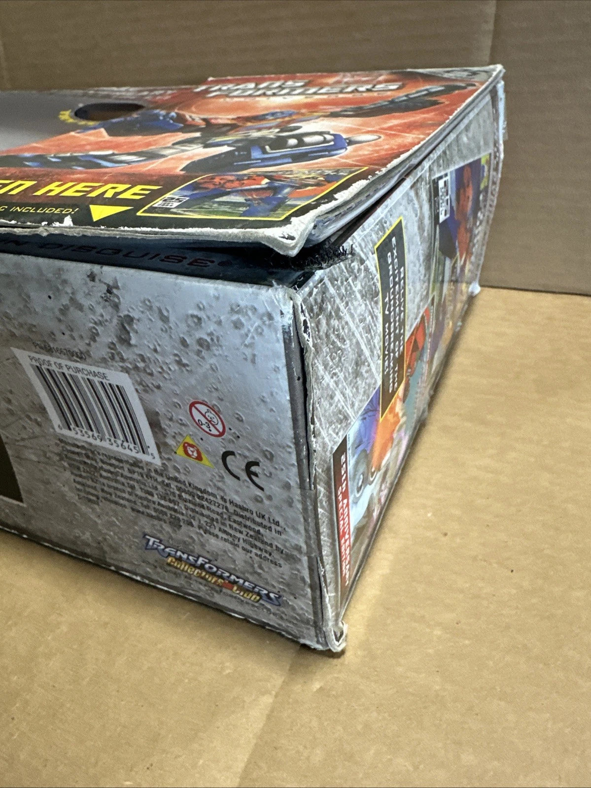 Transformers Universe G1 25th Anniversary Optimus Prime Comic DVD Damaged Box