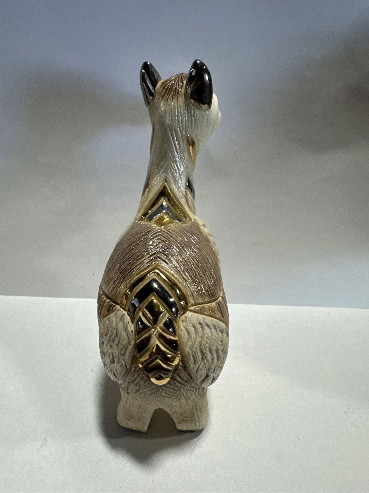 De Rosa Rinconada Pottery Llama Figurine Gold Accents 3 1/2" Tall