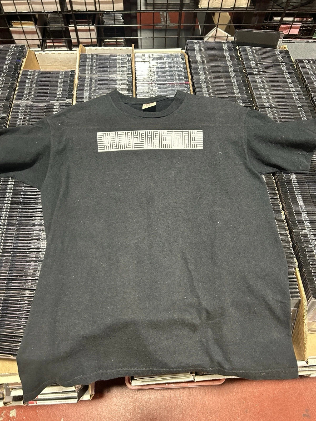 Supreme Shirt Pre Shrunk Size Medium
