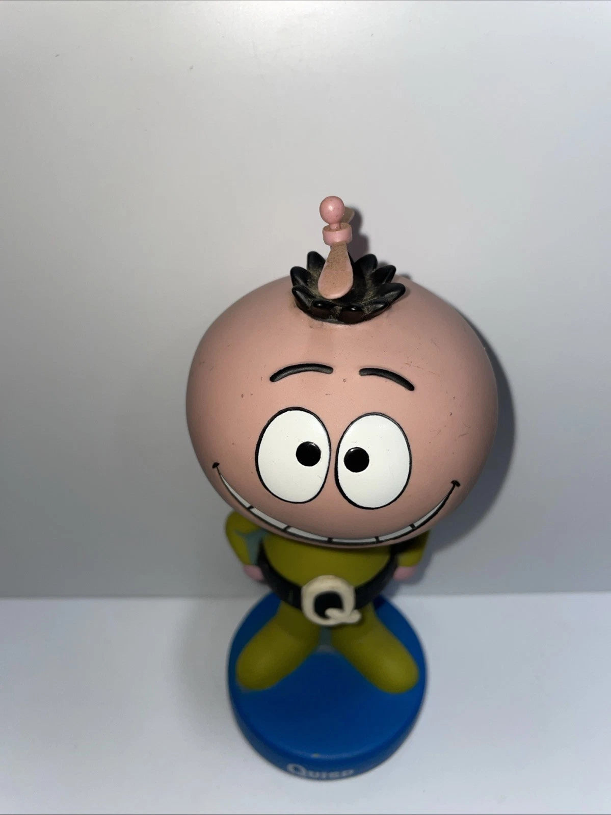 2001 Retired Official Collectible FUNKO Bobblehead QUISP Wacky Wobbler