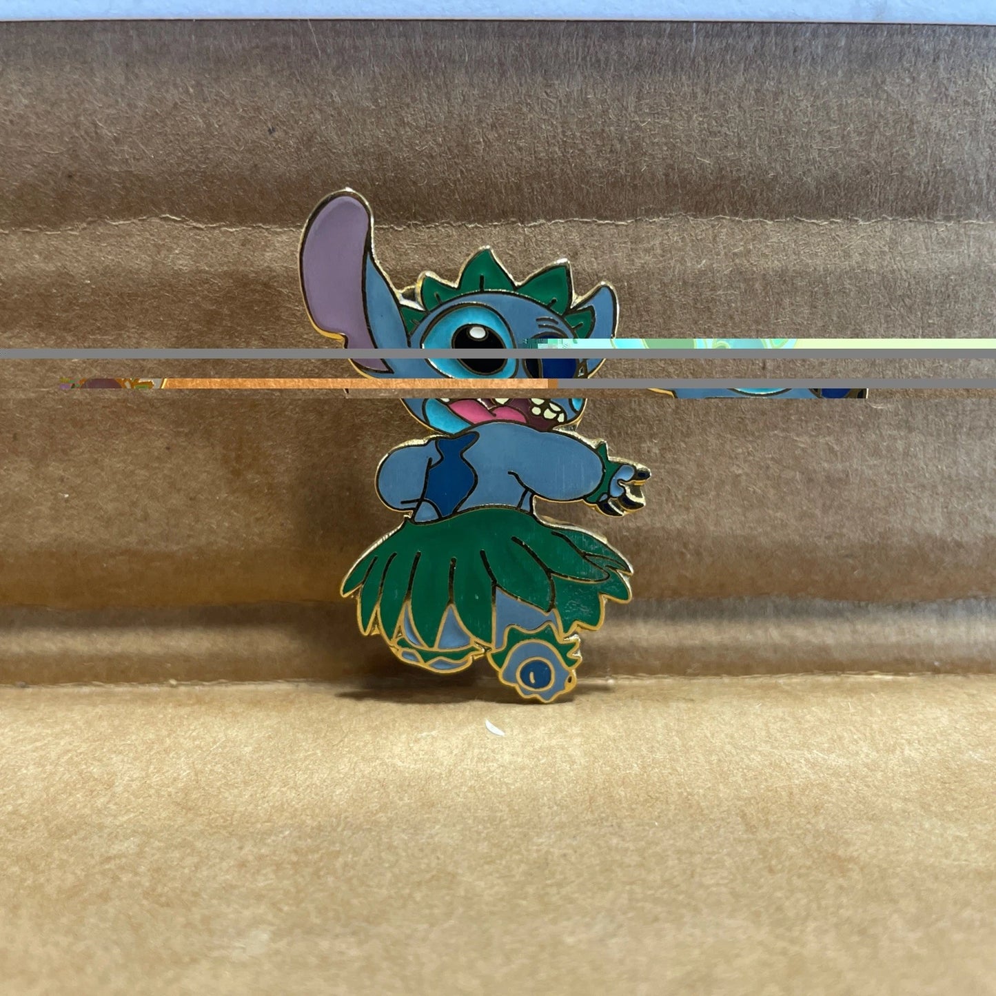 Limited Edition Disney Pin ✿ Stitch Naughty & Nice Hula Skirt Hawaii Dance 2005
