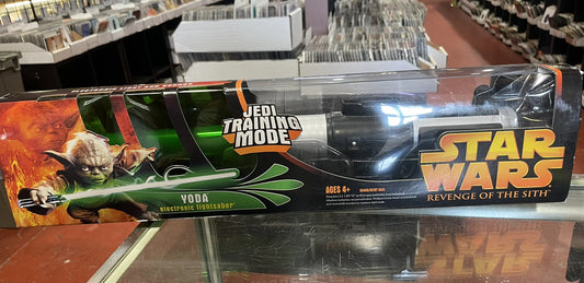 2005 Star Wars Revenge of the Sith Yoda Electronic Lightsaber