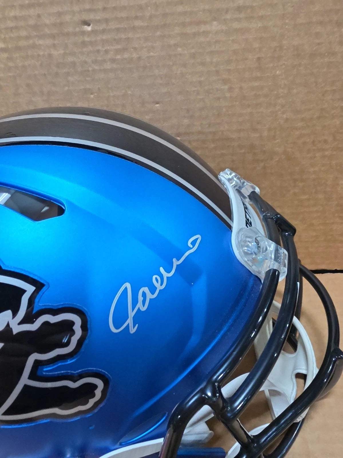 AMON-RA ST BROWN SIGNED DETROIT LIONS RAVE AUTHENTIC SPEED HELMET BECKETT