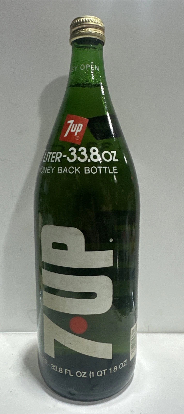 Vtg 7up New Full Unused Glass Bottle 1 liter 33.8 FL oz 1970s-80s